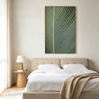 TROPICAL SERENITY: Minimalist Single Leaf Clean Lines Botanical Canvas